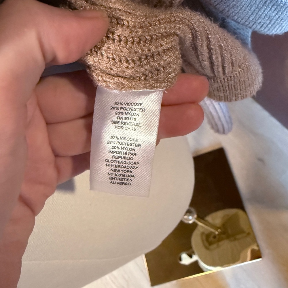 Tahari Button Down Cardigan - Picture 4 of 4
